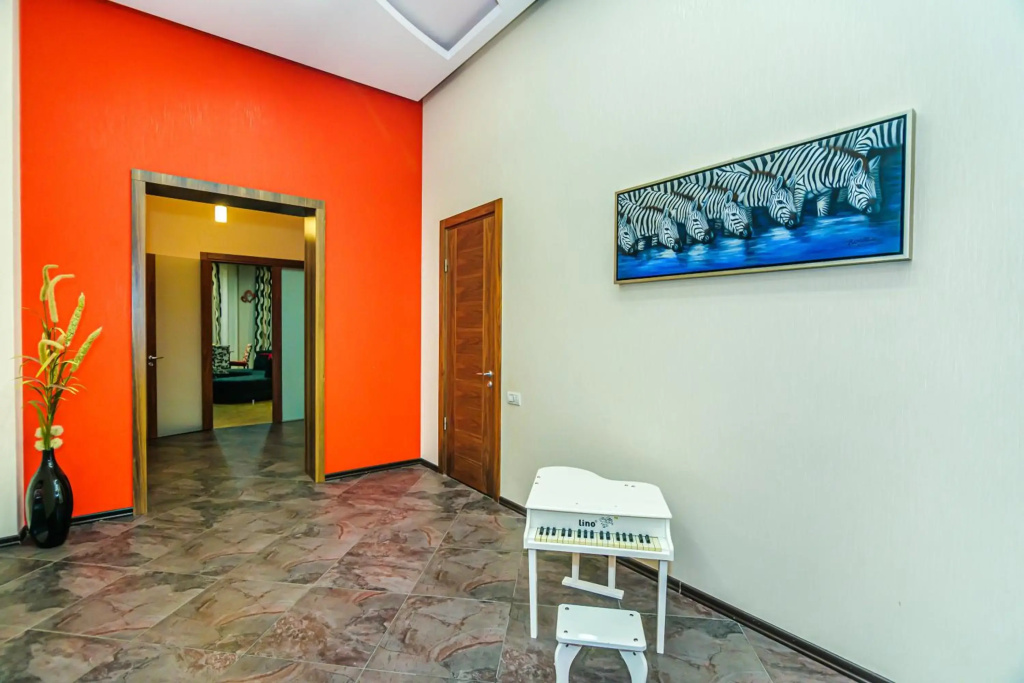 NIzami Street 4 Room DeLuxe. New Building!