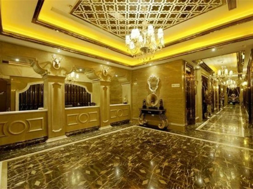 Donghua Hotel Bazhong
