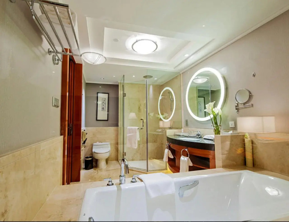 World Trade Winning Hotel