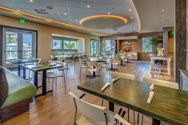 Encore Resort Vacation Homes & Waterpark