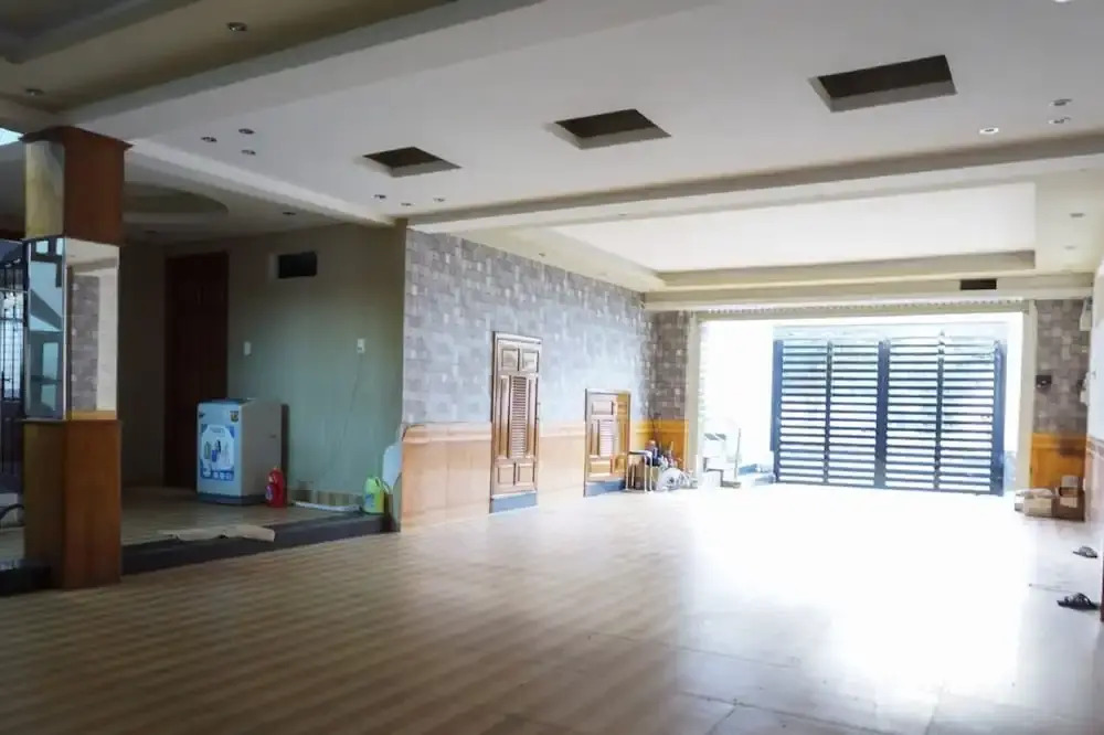 F5 Villa