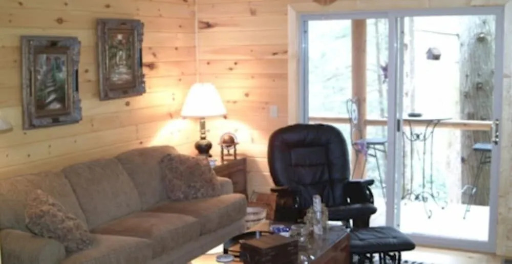 Garden of Eden Cabins