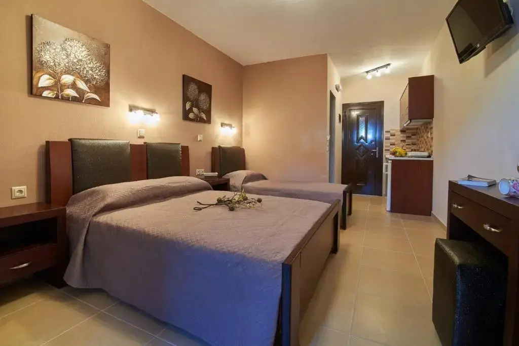 Fotini House