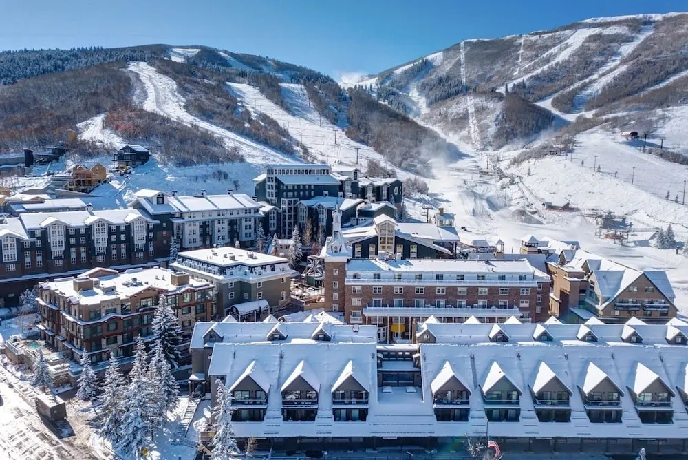12 C Powder Run 2 Bedroom Condo by RedAwning