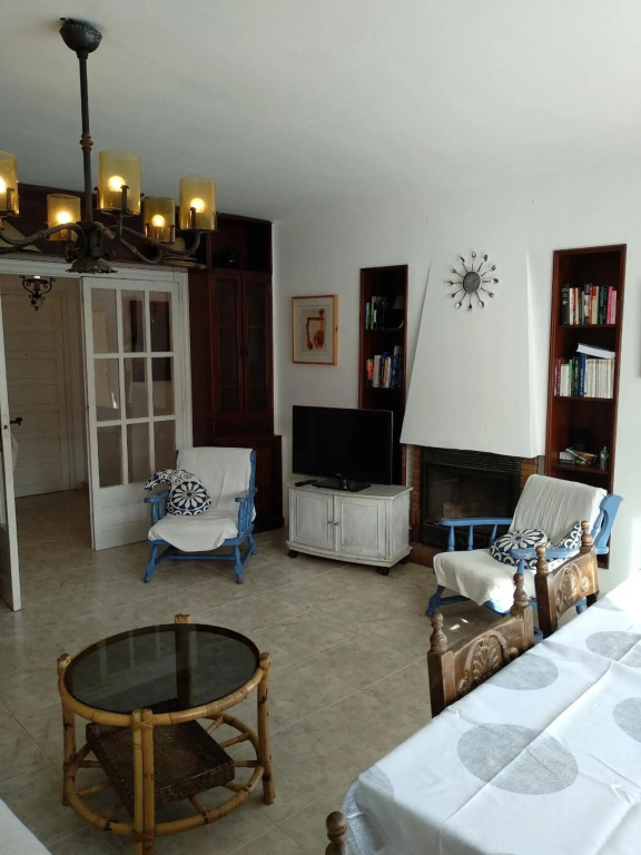 Sea front apartment in Platja Pals with terrace and parking