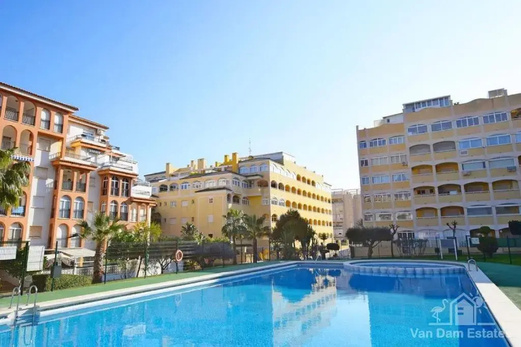 VDE-134 Modern apartment with pool close to Playa de la Mata in Torrevieja