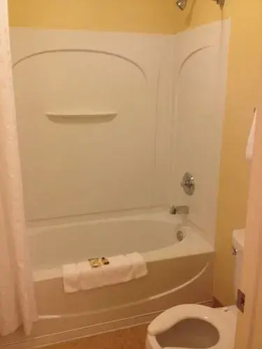 InTown Suites Extended Stay Lewisville TX - East Corporate Drive