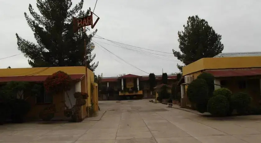 Motel 3 Caminos