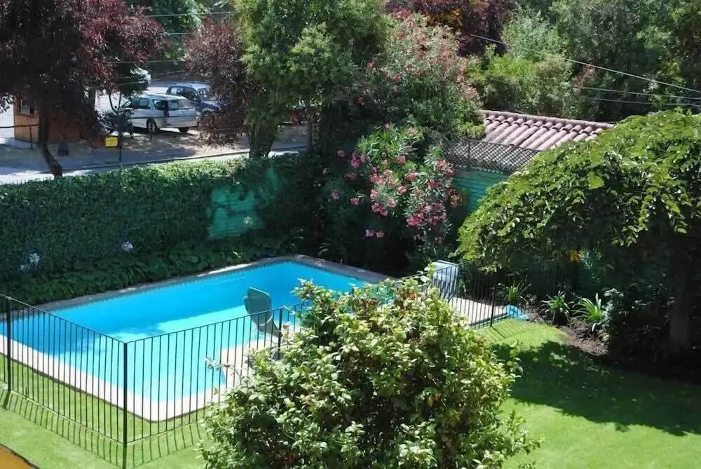 Brunos B&B