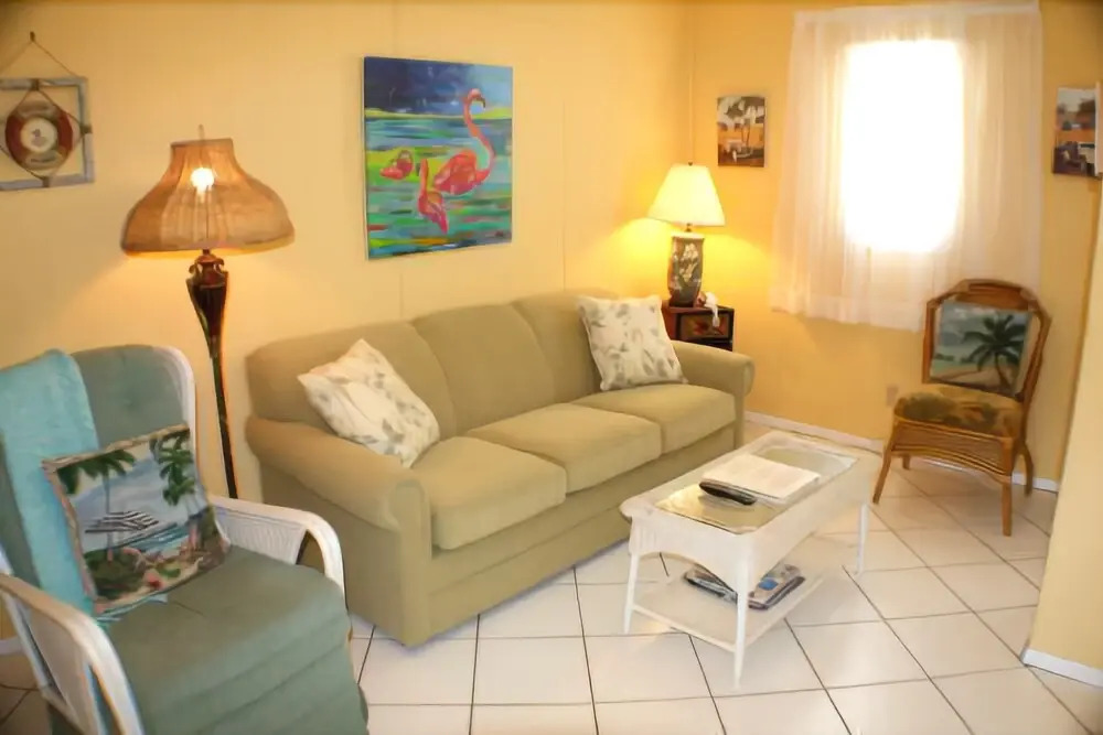 Palm Cottage #5512 1 Bedroom 1 Bathroom Home