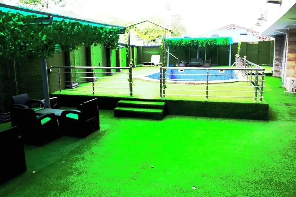 Deluxe Indulgence Hotel and Suites