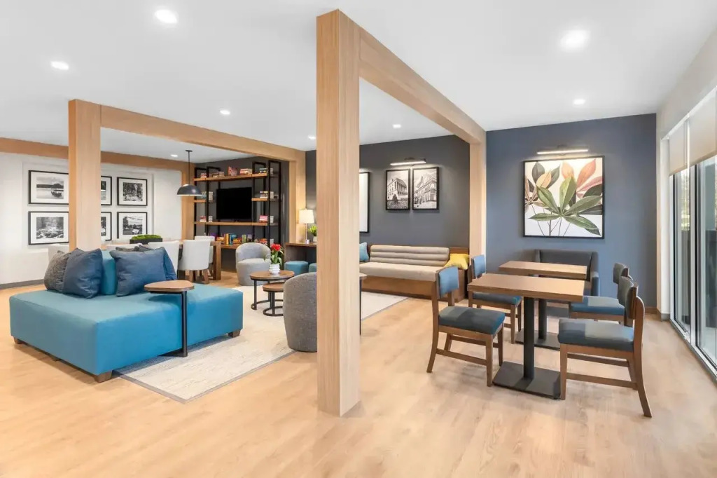 Everhome Suites Clarksville Ft Campbell Area by Choice Hotels