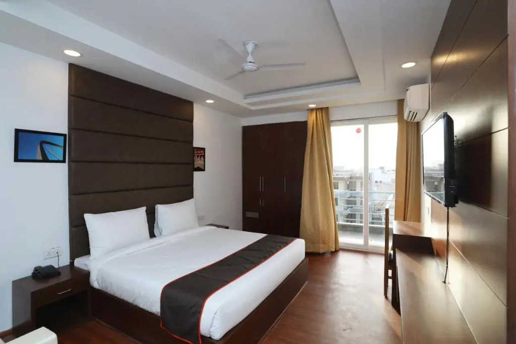 Collection O 41367 Hotel Ls21
