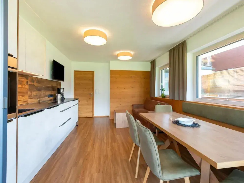 Beautiful Flat in Hart With Fitness Room