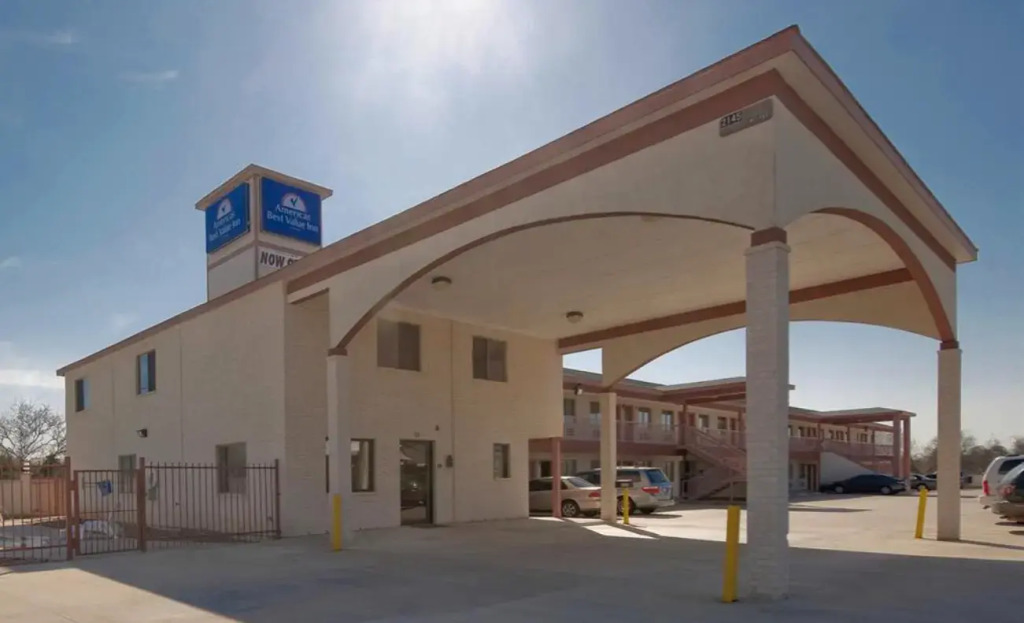 Americas Best Value Inn & Suites Hempstead Prairie View