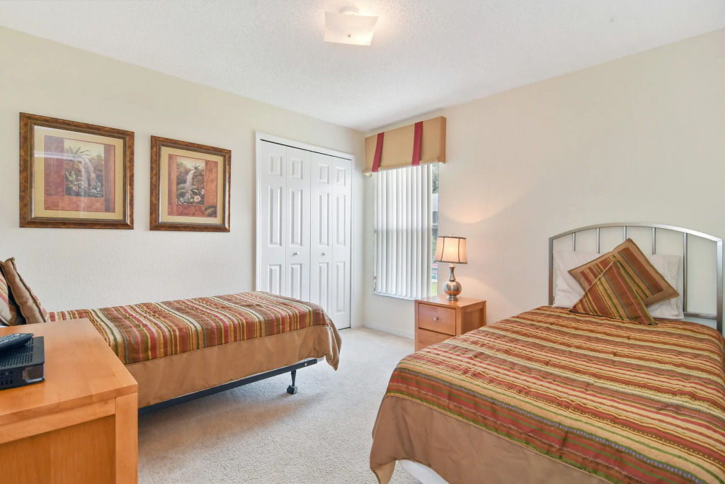 Orange Tree- South facing pool/spa, game room, Clermont, US
