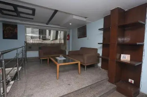 HOTEL GREEN PALACE Delhi Airport