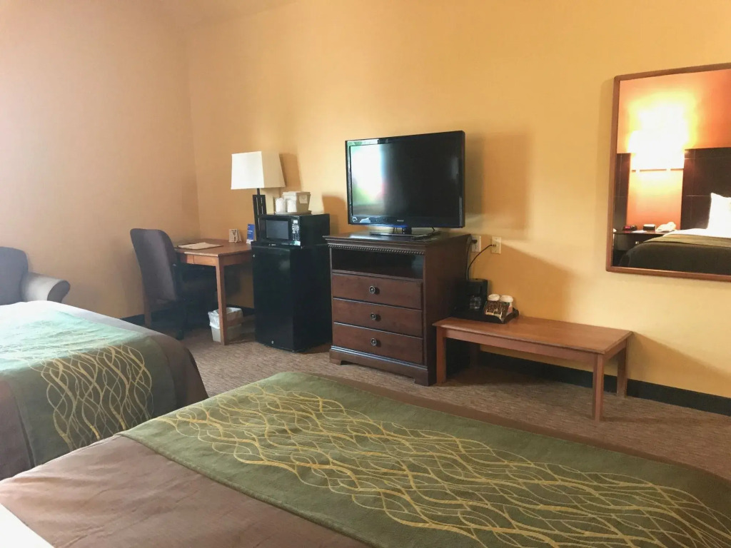 Shary Inn and Suites
