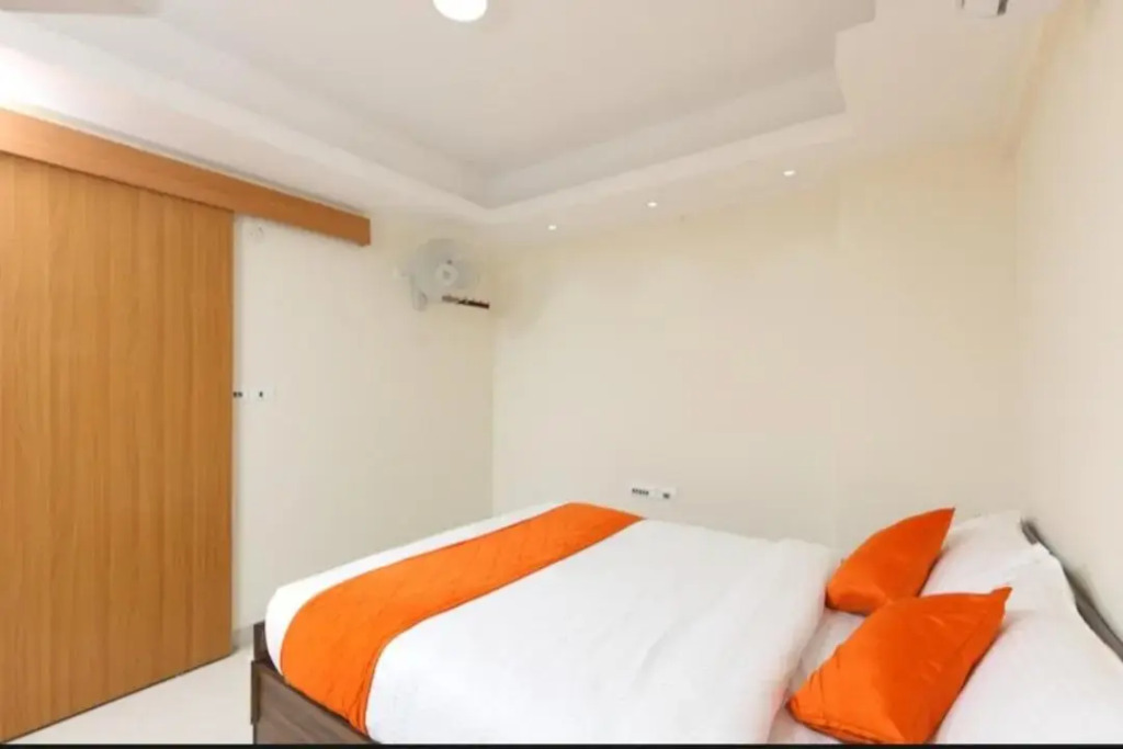 PHOENIX INN
