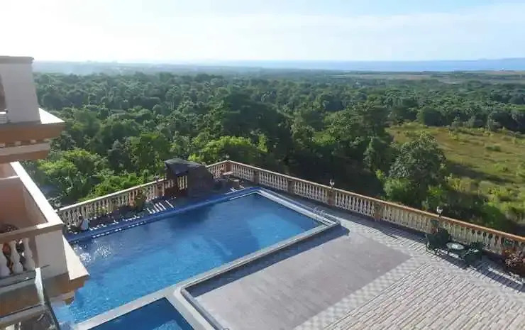 Chrysant Hotel and Resort