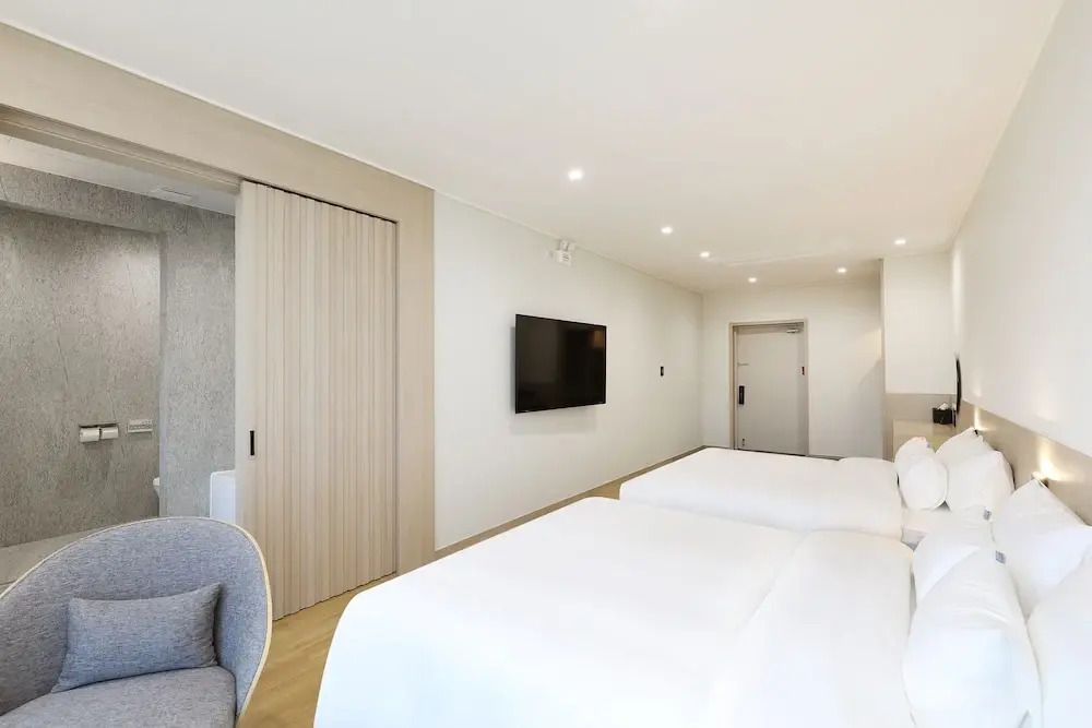 Pohang Hound Hotel Songdo Beach