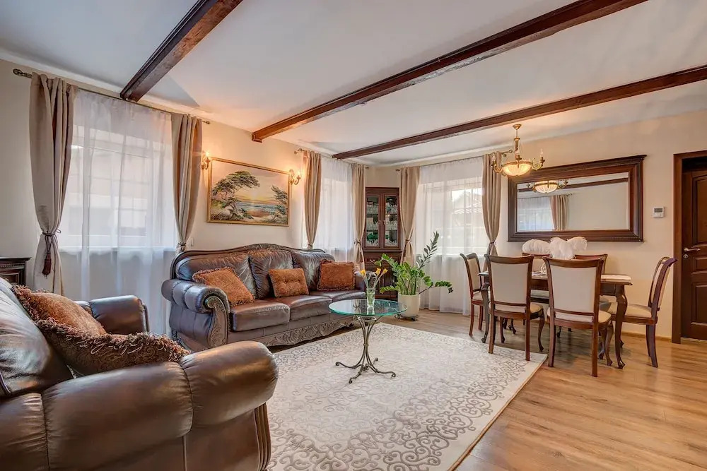 Luxury Pavilnys Apartment