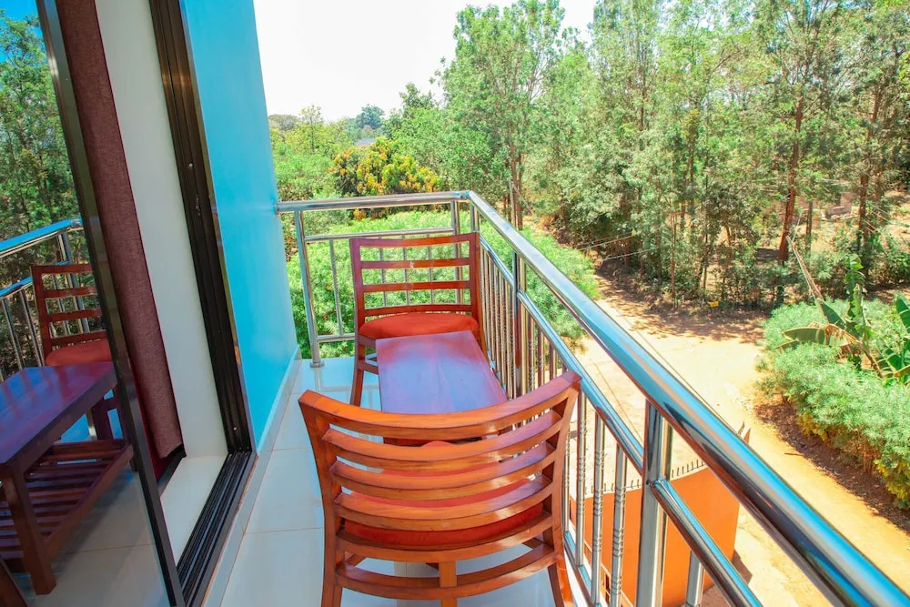 Kilimanjaro White House Hotel