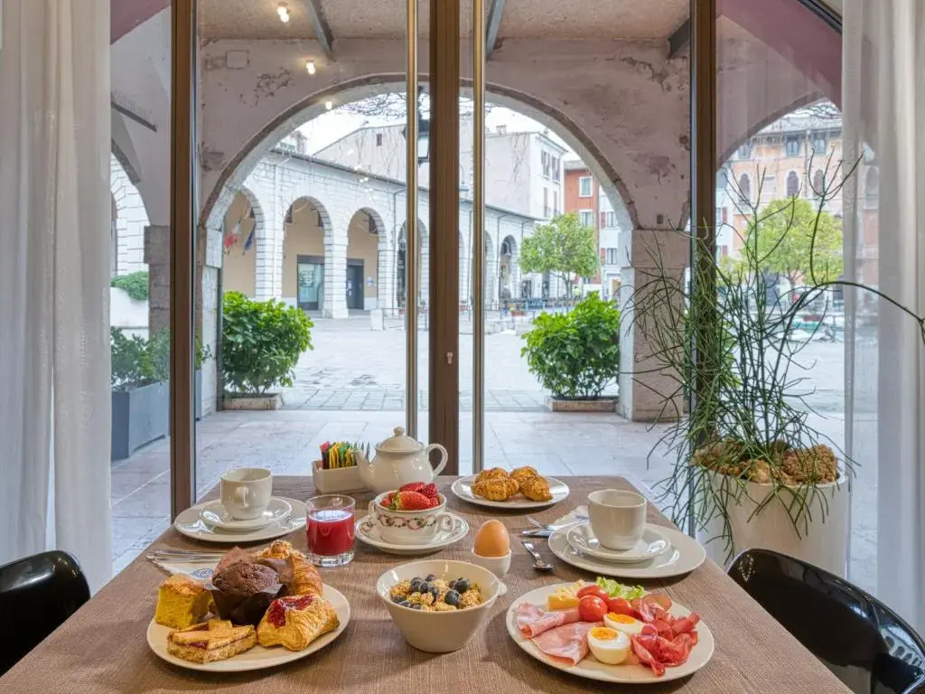 Hotel Piroscafo