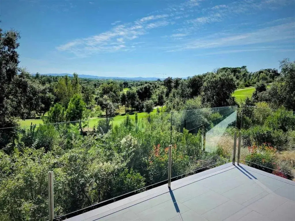 Luxurious Golf Villa La Vinya 5