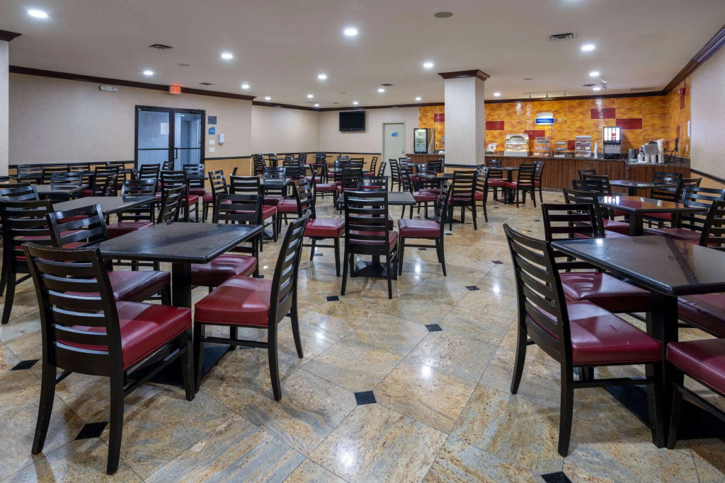 Days Hotel by Wyndham North Bergen