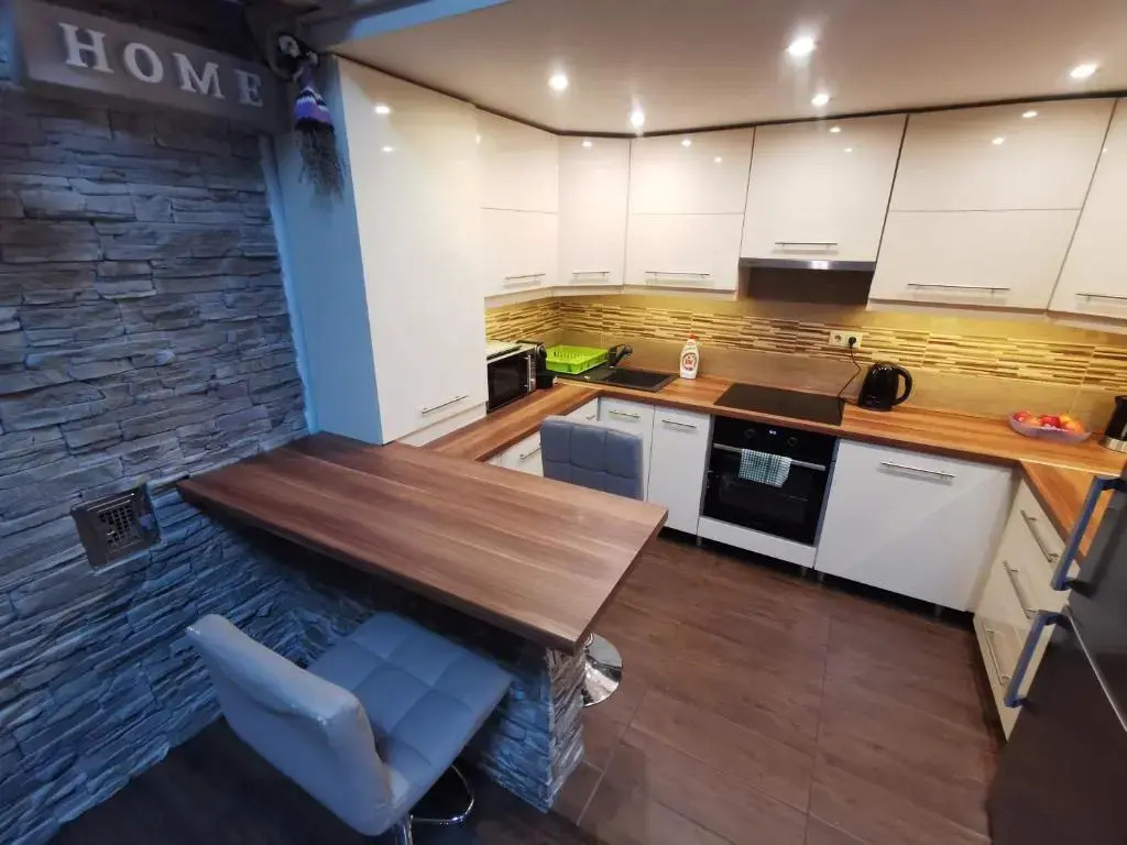 Goldcentral Apartments - Stylish Apartments - Wine Tasting Access