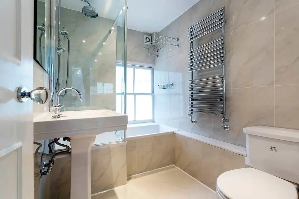Kensington Townhouse Flat