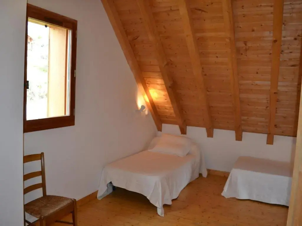 Chalet Albiez-Montrond, 4 pièces, 8 personnes - FR-1-618-16