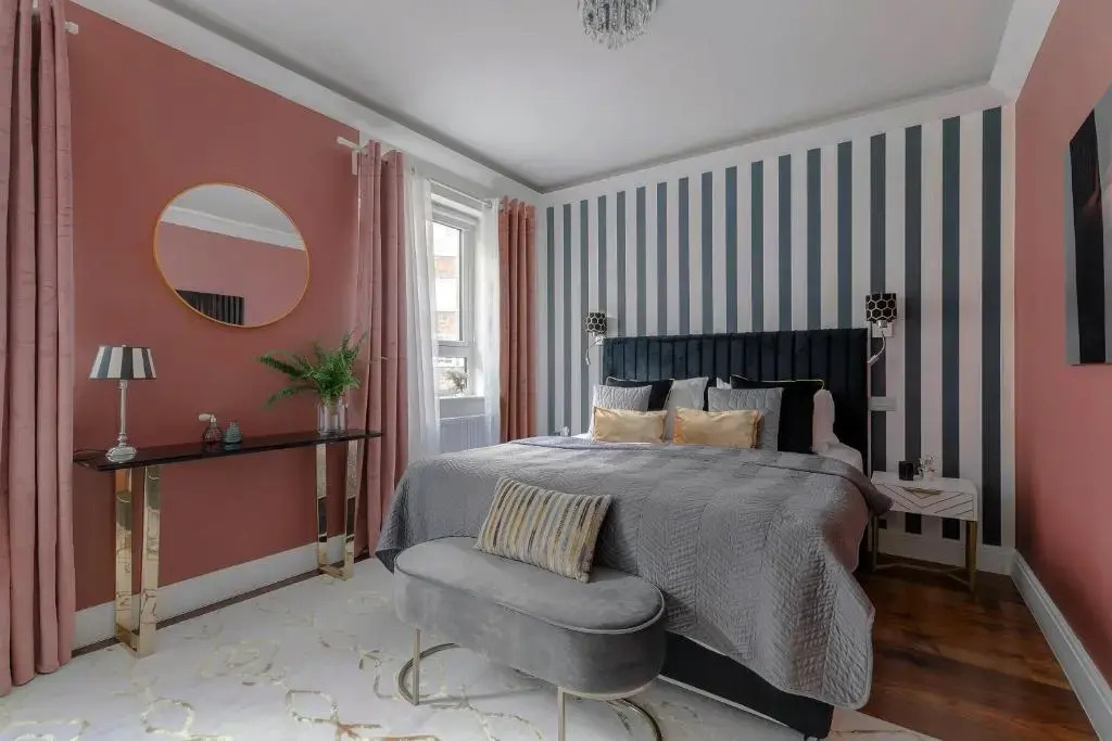 Notting Hill & Hyde Park EXCLUSIVE WEST-END SERENE DESIGNER FAMILY HOME 5Bed4bath