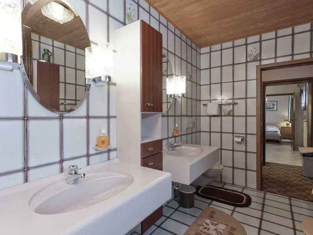 Cozy Apartment near Forest in Hullersen