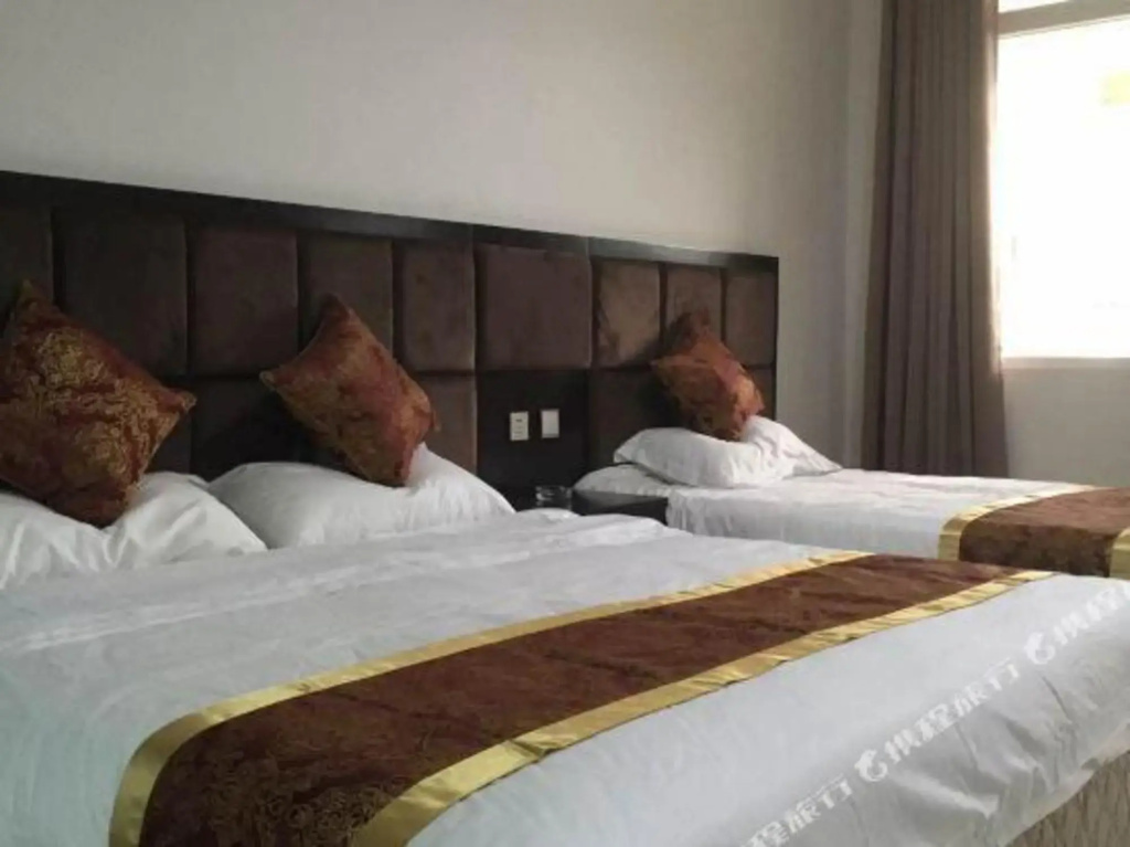 Jintaiyang Country Hotel