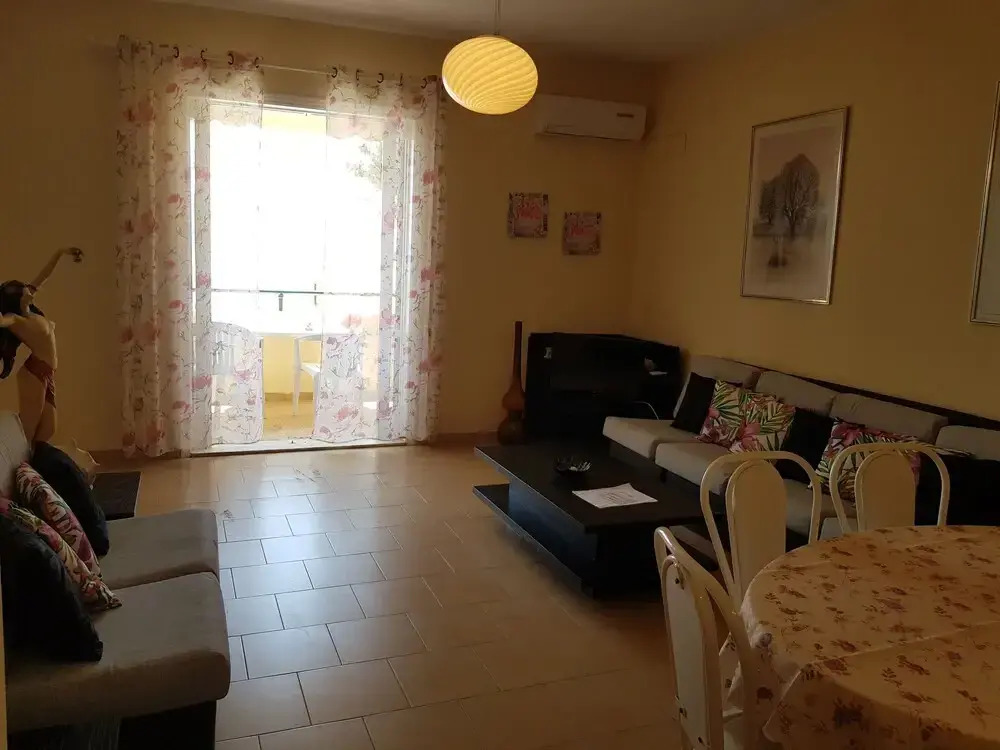Glyfada Two Floors Maizonette Aa2 62