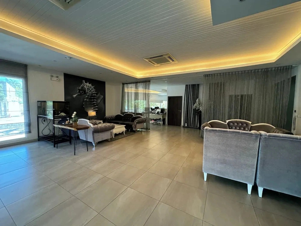 The ClubHouse Residence by PSR