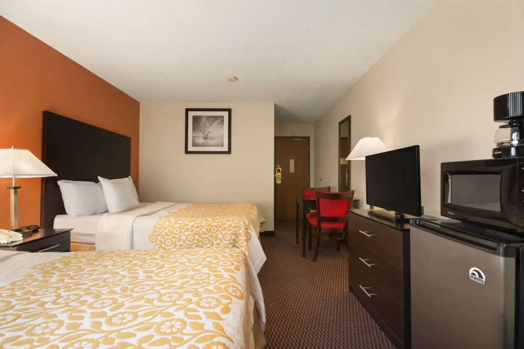 SUNRiSE INN