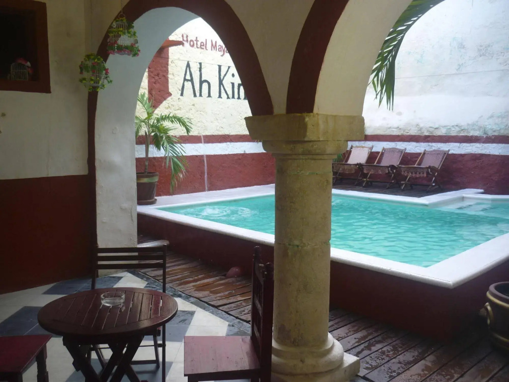 Hotel Maya Ah Kim Pech