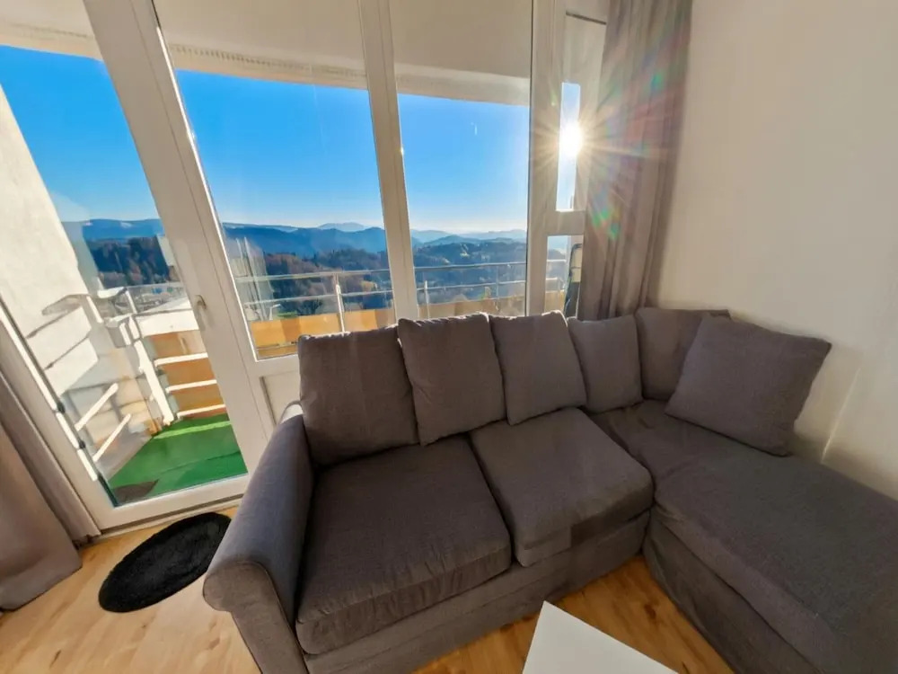 Studio Martina mit Pool und Sauna
