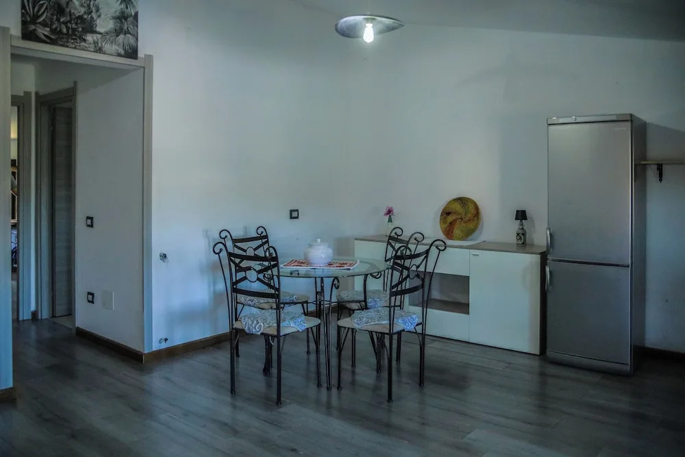 Blue Nest Ottava