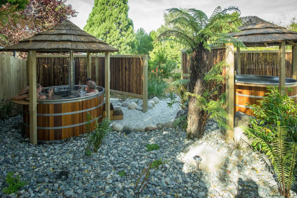 Te Anau Deluxe Apartments