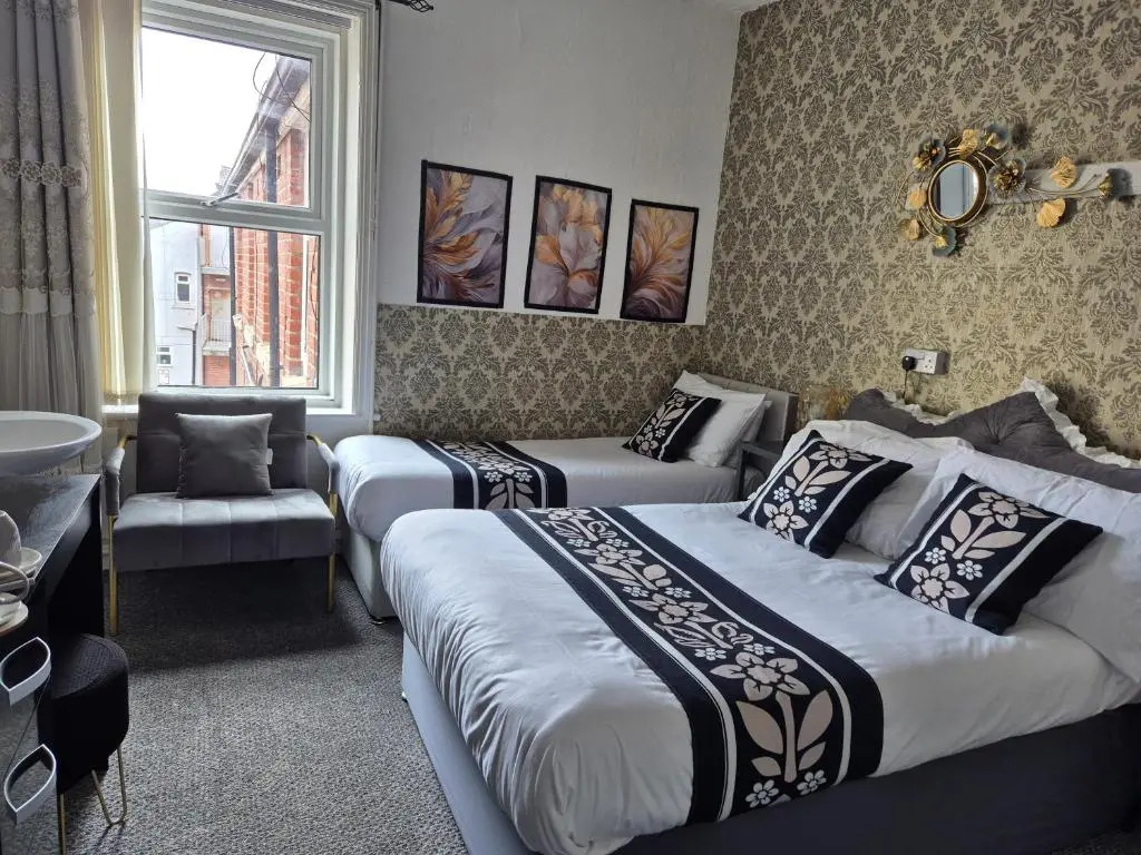 blackpool central lodge And Rooms