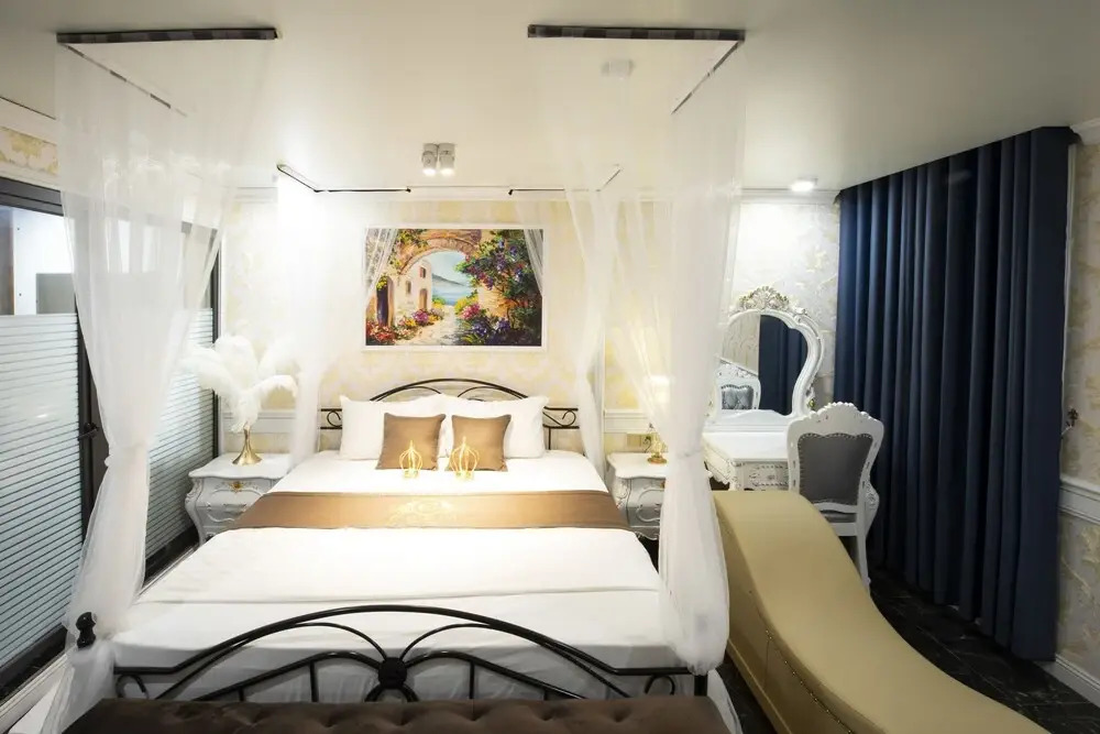 Cozi 9 Hotel
