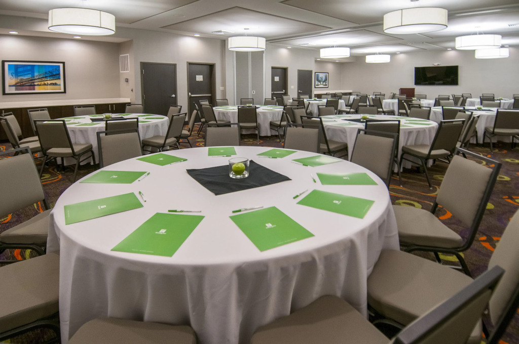 Holiday Inn - New Orleans Airport North by IHG