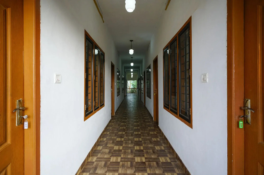 M S Holiday Resort By OYO Rooms