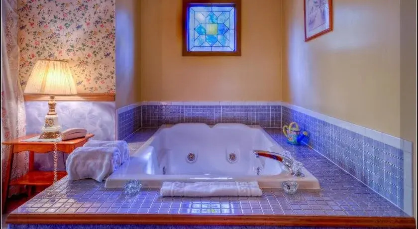 Blue Mountain Mist Country Inn
