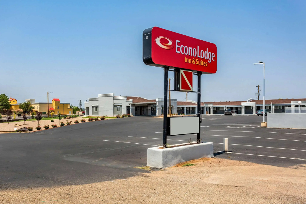 Econo Lodge Inn & Suites Santa Rosa