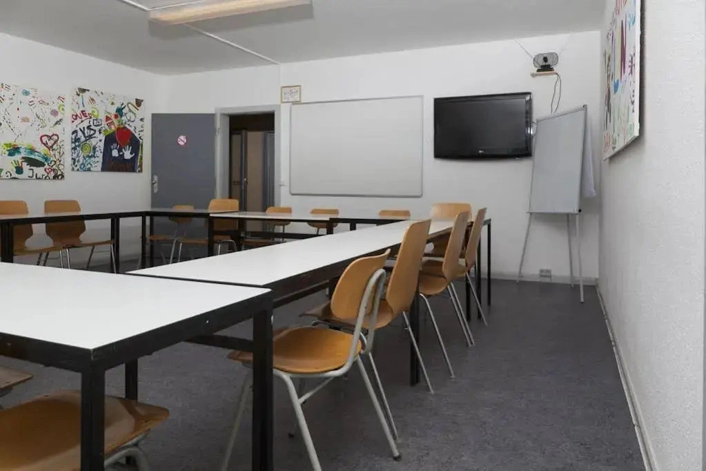Hostel Pro-social